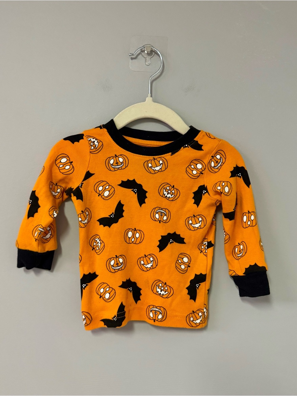 George Orange & Black Halloween Pumpkin Bat Long-Sleeve Pajama Top